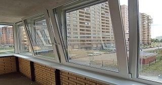 Остекление балкона Ревда цена от 9795 руб. м/п. за 50 часов