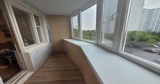 Застеклить лоджию Ревда цена от 9795 руб. м/п. за 50 часов