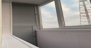 Холодное остекление балкона Ревда цена от 8248 руб. м/п. за 50 часов